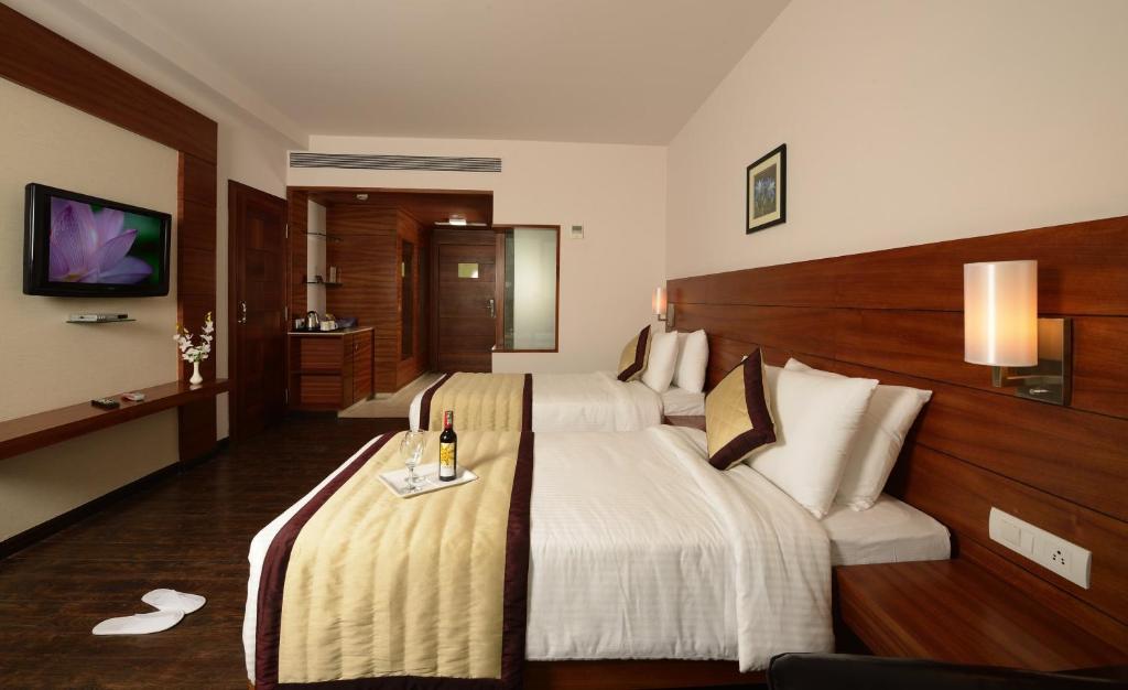 Hotel Sandy'S Tower Бхубанешвара Номер фото