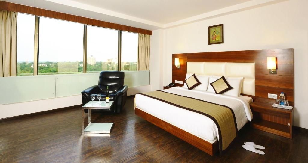 Hotel Sandy'S Tower Бхубанешвара Номер фото