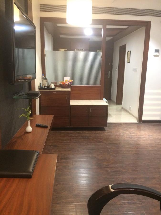 Hotel Sandy'S Tower Бхубанешвара Экстерьер фото